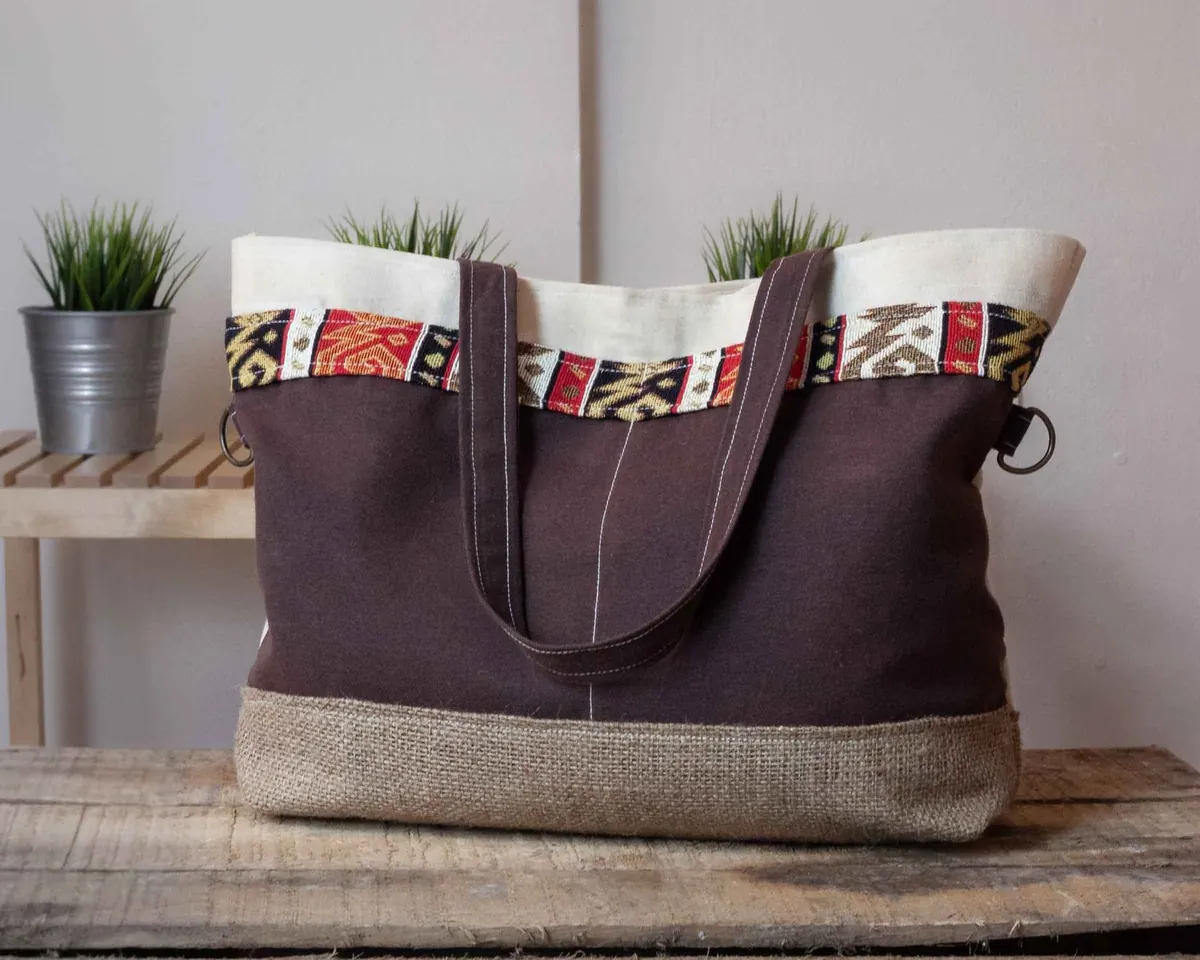 How to Sew a Simple Tote Bag from Fabric Scraps